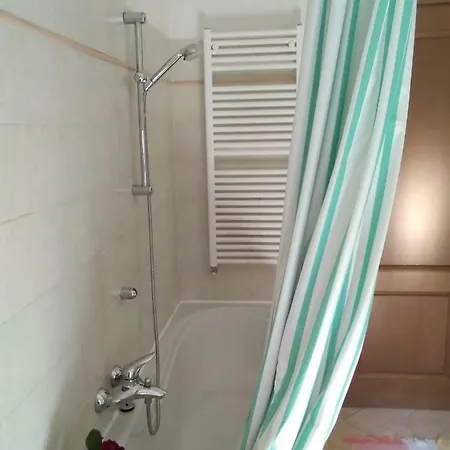 Crotto Bedroom 招待所 阿尔杰尼奥
